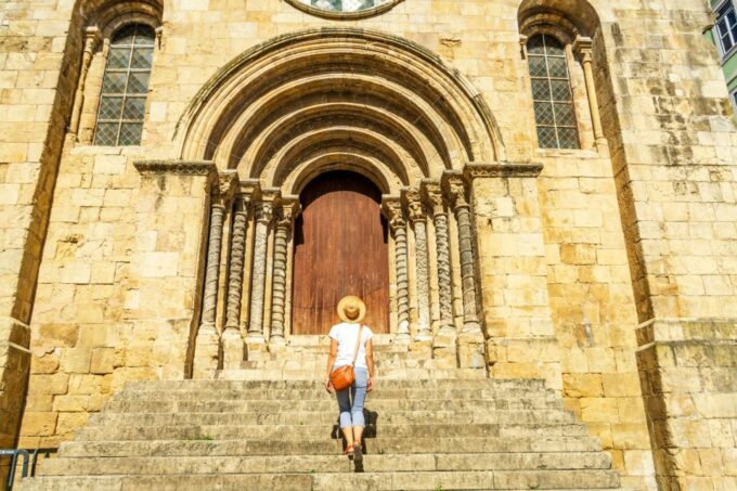 Fátima & Coimbra: Faith & Culture Private Tour From Lisbon - Carmelitas Descalças Monastery