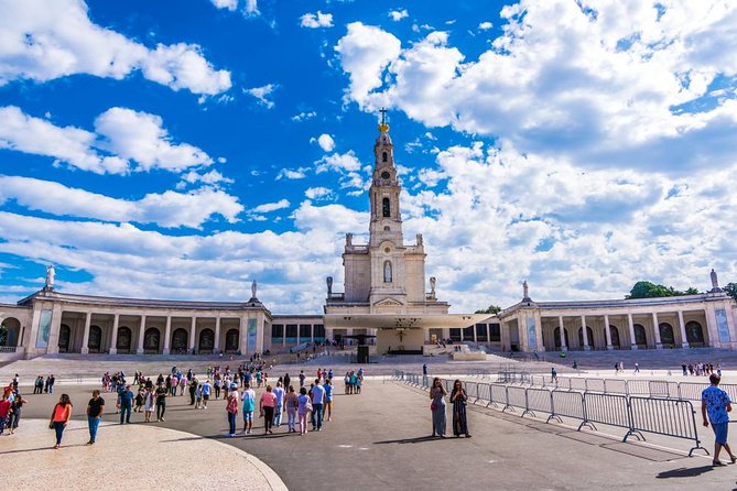 Fatima & Coimbra: Full Day Private Tour From Porto - Itinerary at a Glance
