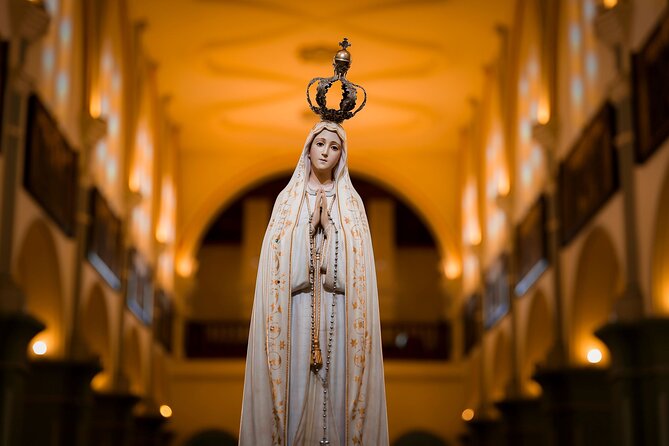 Fátima & Coimbra: Private Day Trip of Faith & Culture From Lisbon - Uncover the Grandeur of Santa Cruz Monastery