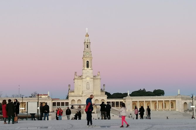 Fátima Day Tour - User Ratings and Reviews Breakdown