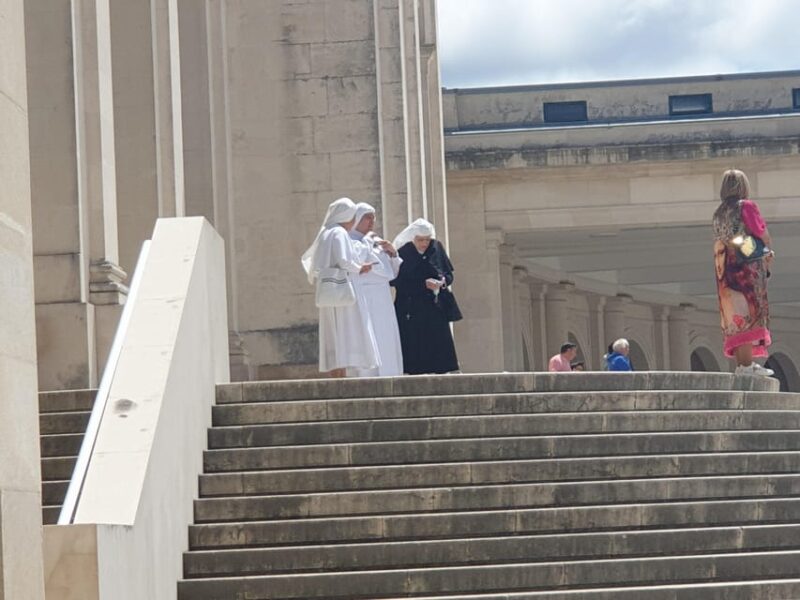 FATIMA: DELUXE FULLY PRIVATE FULL DAY TOUR BY CAR - Itinerary Details
