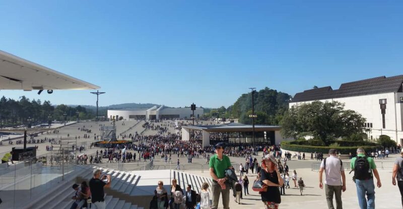 FATIMA: DELUXE FULLY PRIVATE FULL DAY TOUR BY CAR - Highlights of the Tour