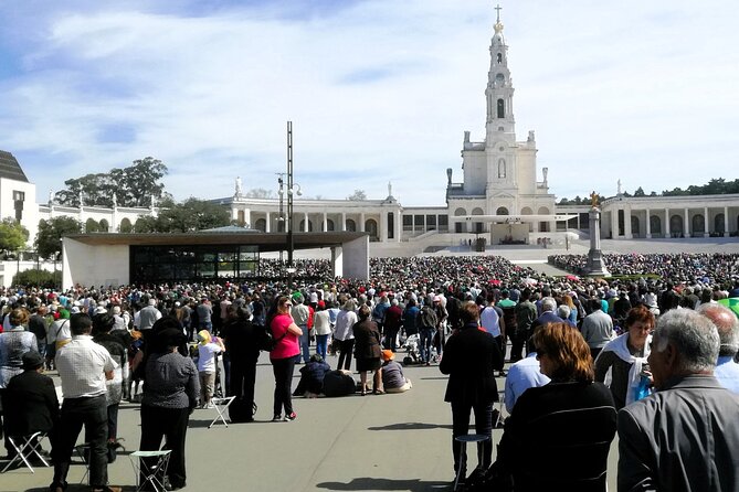 Fátima Half-Day Private Tour: Leaving From Lisbon - Accessibility and Cancellation