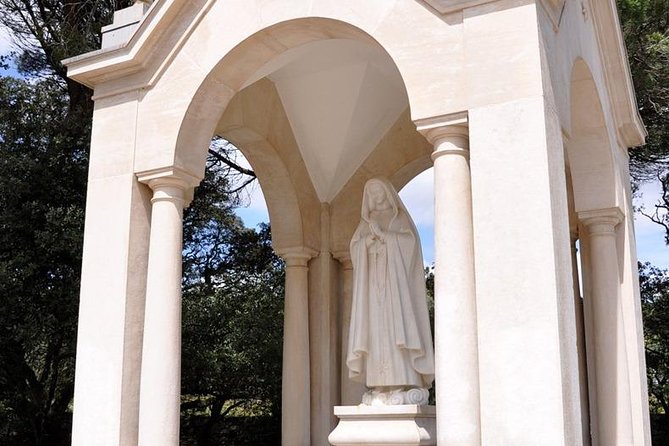 Fátima Half Day Private Tour * Private Tours * - Meeting and Pickup