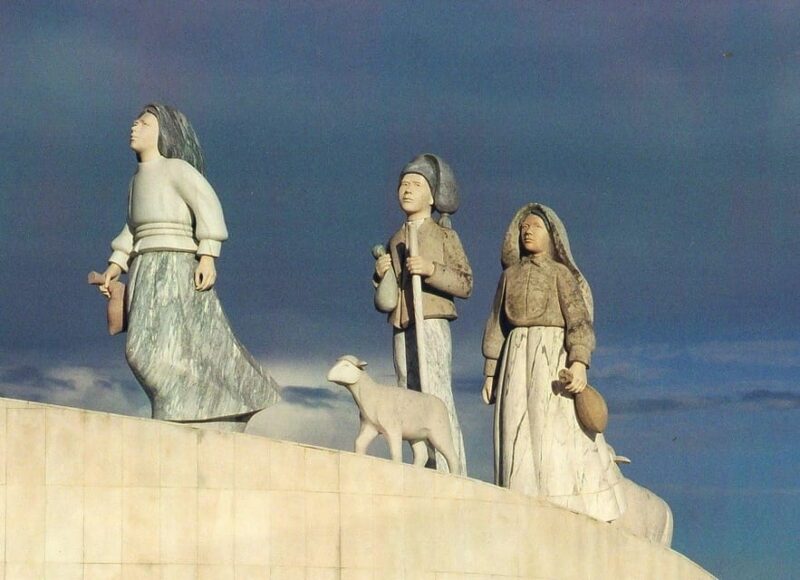 Fátima Holy City Full Day Tour - Booking and Cancellation