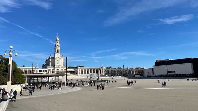 FATIMA NAZARE OBIDOS FULL DAY 9H - Itinerary Details