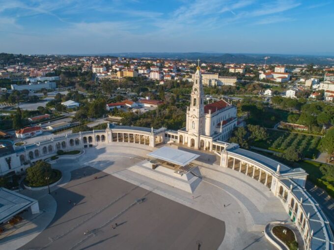 Fatima, Nazare & Obidos: Full-day Trip and Private Transport - Recommended Items