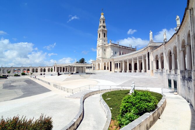 Fatima Private Tour From Lisbon With Hotel Pick up + Drop off - Tour Inclusions
