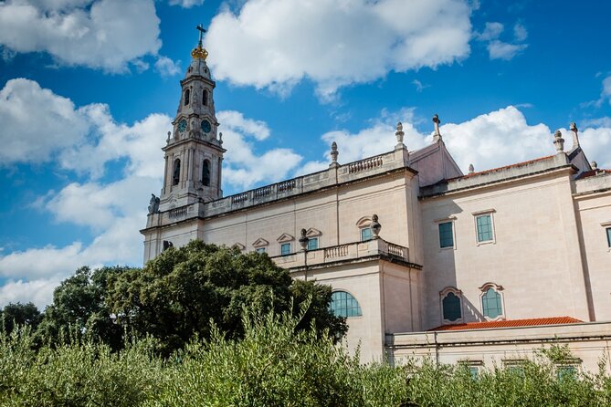 Fatima Private Tour From Lisbon With Hotel Pick up + Drop off - Additional Details