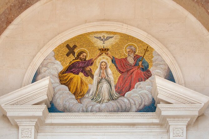 Fatima Private Tour From Lisbon With Hotel Pick up + Drop off - Explore Fatimas Spiritual Sites