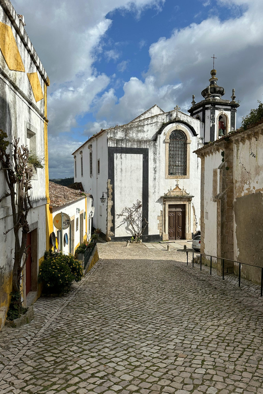 Fátima Private Tour With Hotel Pickup - Sanctuary of Our Lady of Fátima