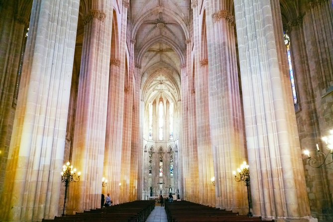 Fatima Sanctuary and Batalha Monastery (Unesco Site) – 5h Tour From Lisbon - Exploring Batalha Monastery
