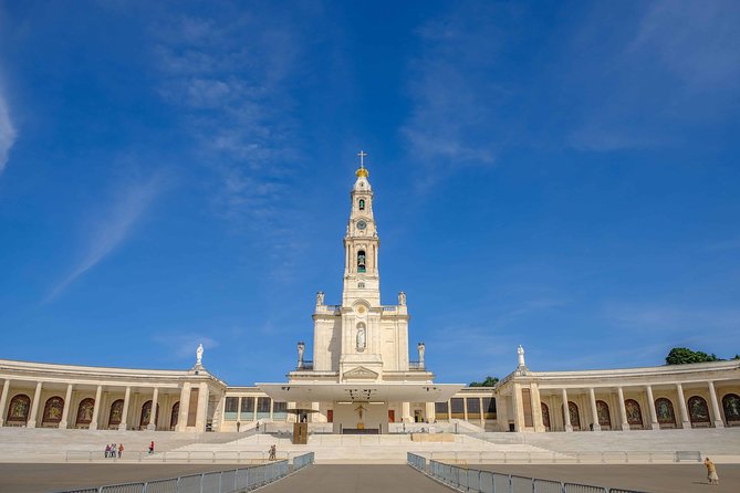 Fatima Shrine Walking Tour - History of the Fatima Shrine