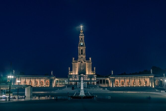 Fátima Special Night Private Tour - Meeting and Pickup