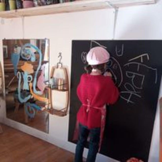 Faux La Montagne : Le Nid Dart : English Art Workshops for Children - Educational Approach