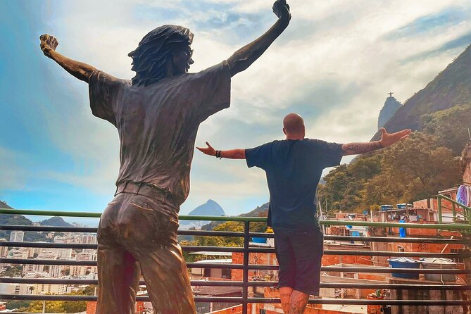 Favela Tour -The Path of Michael Jackson in Rio - Key Points