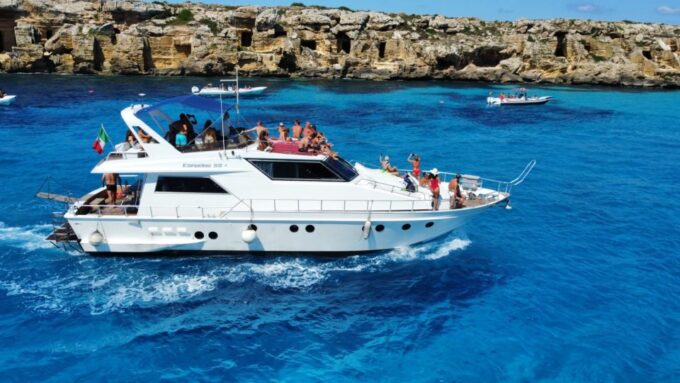 Favignana and Levanzo in Relax With Yacht Floen - Booking and Reservation Details