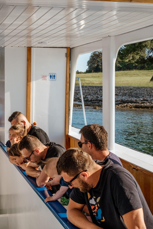 FAŽANA: DOLPHIN SAFARI - Itinerary Details