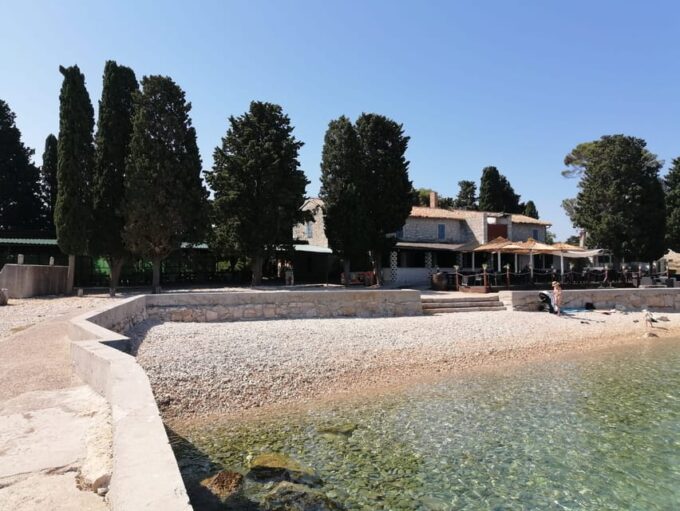 Fazana: Panorama N.P. Brijuni + St. Jerolim Island Stop - Reservation and Cancellation