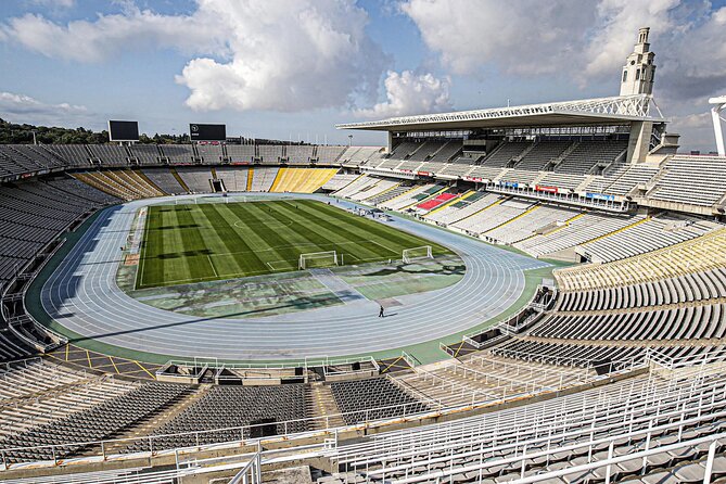 FC Barcelona Soccer Match VIP Ticket /25 - Match Experience and Atmosphere