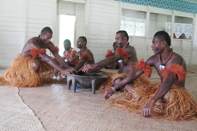 Feejee Five - 10 Days Island Hopping - Snake Cave Visit
