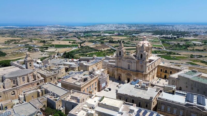 Feel & Explore Malta: Hop on Hop off Bus Tour Tourist Dream - Attractions and Highlights