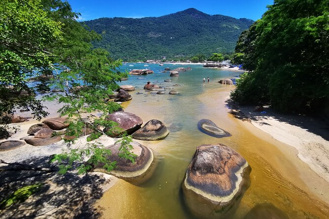 Feiticeiras Waterfall + Beaches of Enseada Das Estrelas - Full Day Private Hike - Lunch and Dining Options
