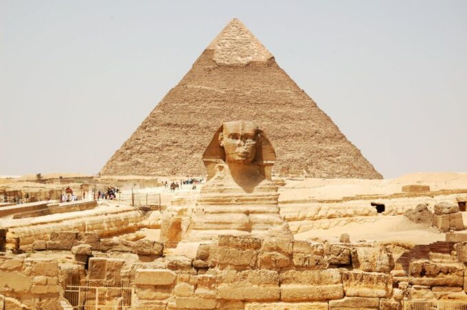 Female Guide To Pyramids of Giza, Egyptian Museum and Bazaar - Pickup and Drop-off