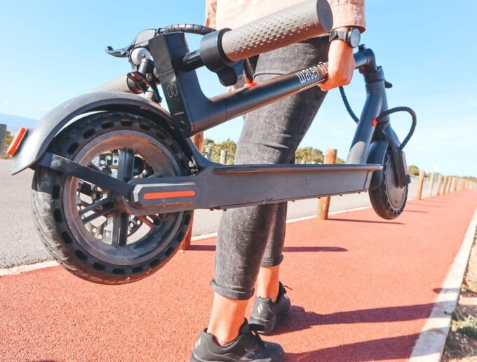Ferragudo Village: Electric Scooter Rental - Exploring Ferragudo Village