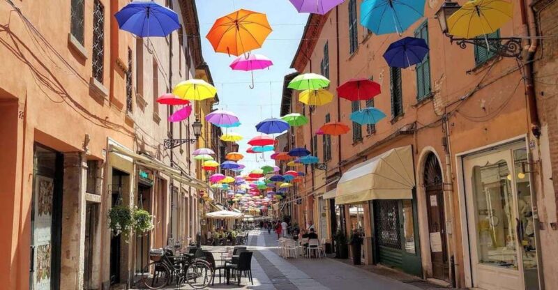 Ferrara: Guided City Highlights Walking Tour - Tour Experience