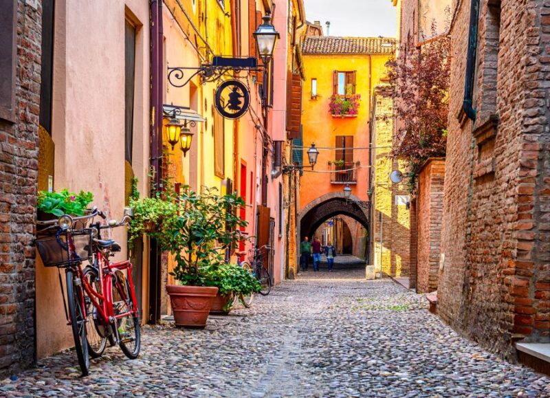 Ferrara: Guided City Highlights Walking Tour - Booking Information