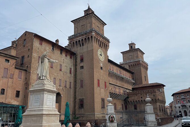 Ferrara Highlights Kids Tour With a Local Guide - Highlights of the Kid-Friendly Tour