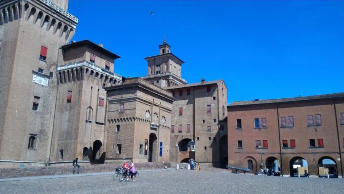Ferrara: Medieval Ferrara and the Jewish Ghetto Walking Tour - Jewish Ghetto