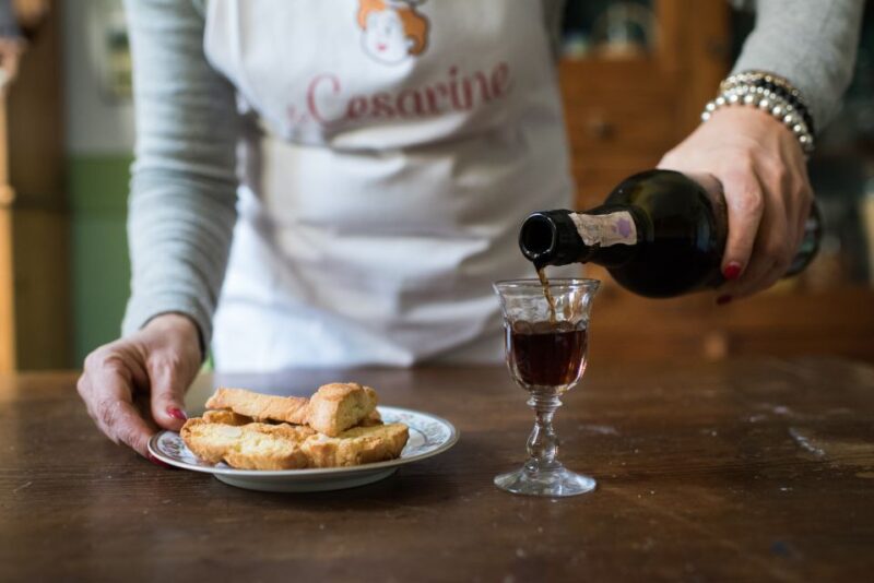 Ferrara: Pasta & Tiramisu Cooking Class at a Locals Home - Language and Group