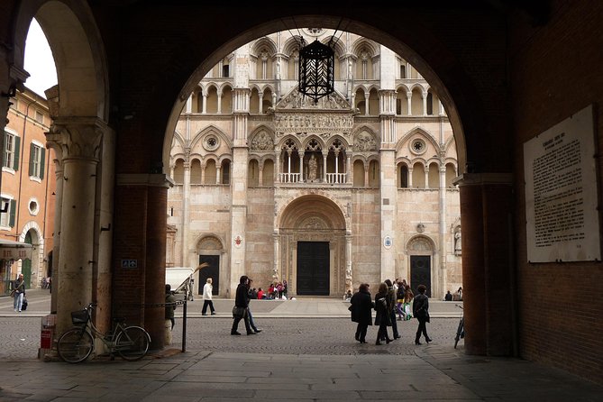 Ferrara Private Walking Tour - Architectural Gems