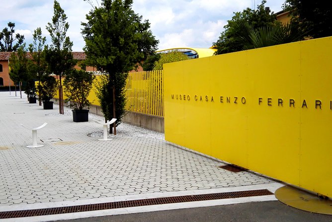 Ferrari Full Day - Booking and Meeting Points