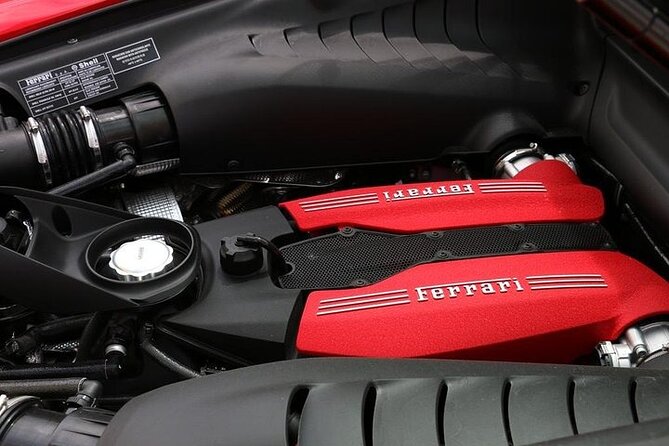 Ferrari GTC4 Lusso V12 - Driving Experience in Maranello - Inclusions in the Package