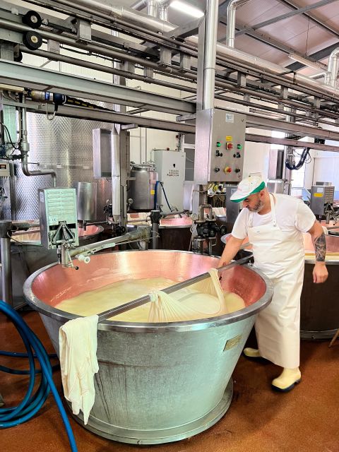 Ferrari, Lambo, Parmesan, Balsamic Tour W/Lunch & Transfer - Tour Duration and Pricing