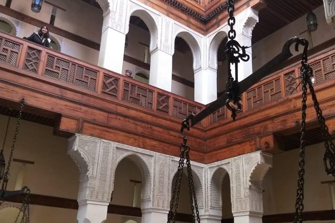 Fes/Fez Walking Tour With a Group - Lunch and Visiting Key Landmarks