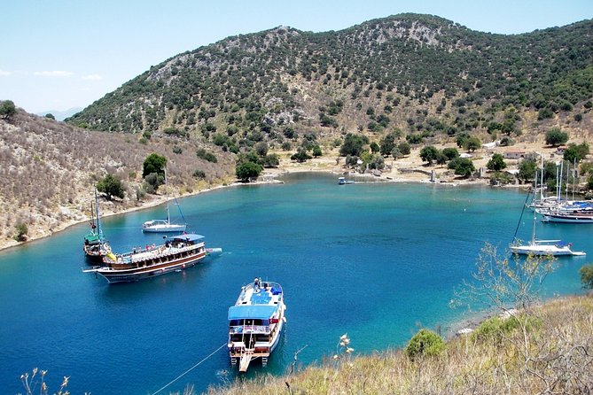 Fethiye Sailing 12 Islands Boat Trip - Inclusions and Amenities