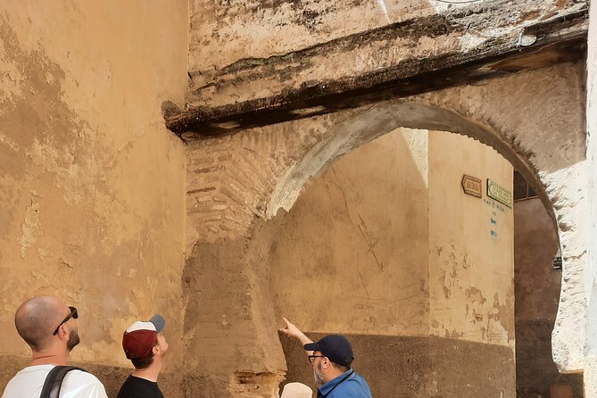 Fez: a Fescinating Group Tour - Explore the Medina