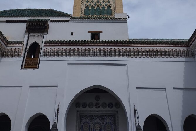 Fez Full Day City Tour With Local Guide - Group Size and Pricing