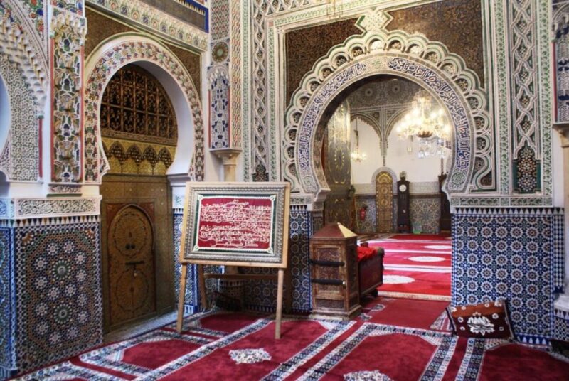 Fez: Guided Tour In Fez City (Private) - Key Points