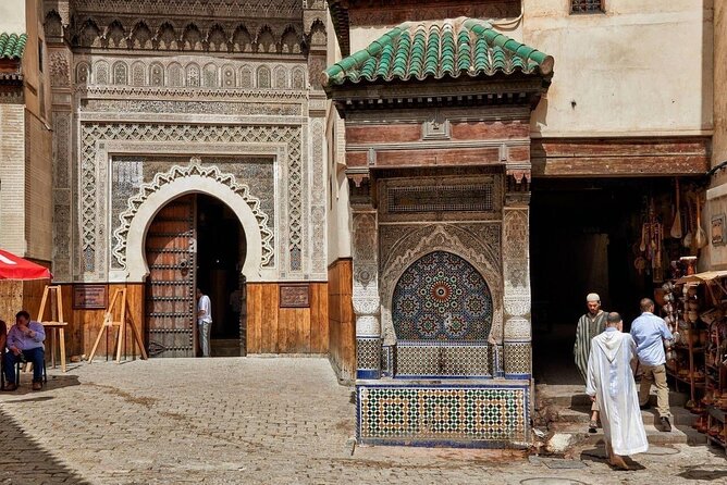 Fez Guided Tour With Lunch From Casablanca - Highlights of the Tour