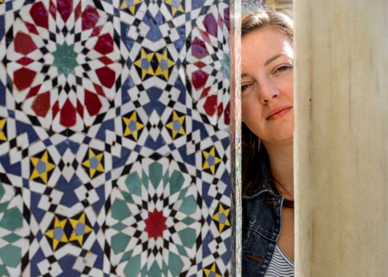 Fez: Private Shopping Tour in the Souks of the Old Medina - Cultural Immersion and Artisan Interaction