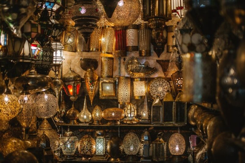Fez: Private Shopping Tour in the Souks of the Old Medina - Bargaining and Shopping Experience