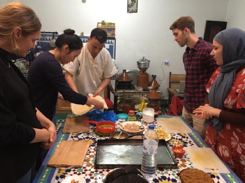 Fez Souk Tour & Traditional Home Cooking - Key Points