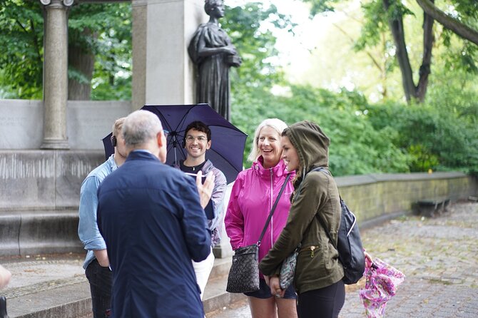Fifth Avenue Gilded Age Mansions Private Guided Walking Tour - Meeting and End Points