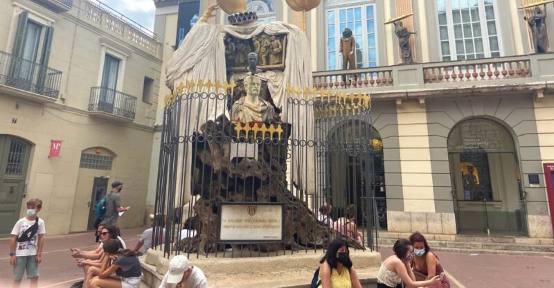 Figueres & Dali Museum Walking Tour With Tickets - Experience Highlights