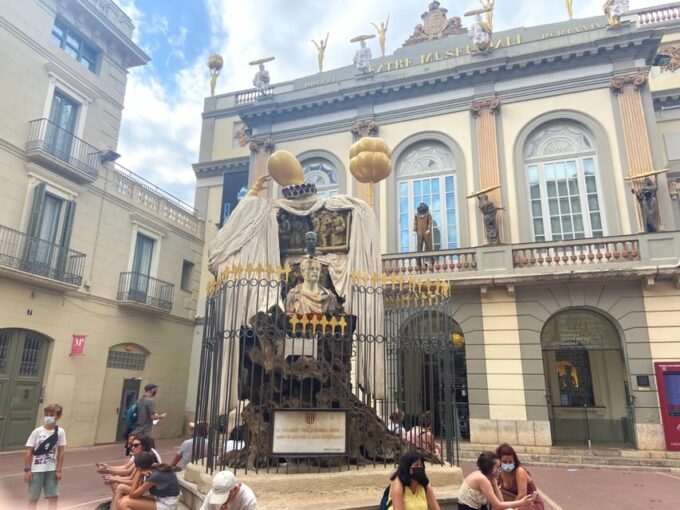 Figueres & Dali Museum Walking Tour With Tickets - Why Book This Tour